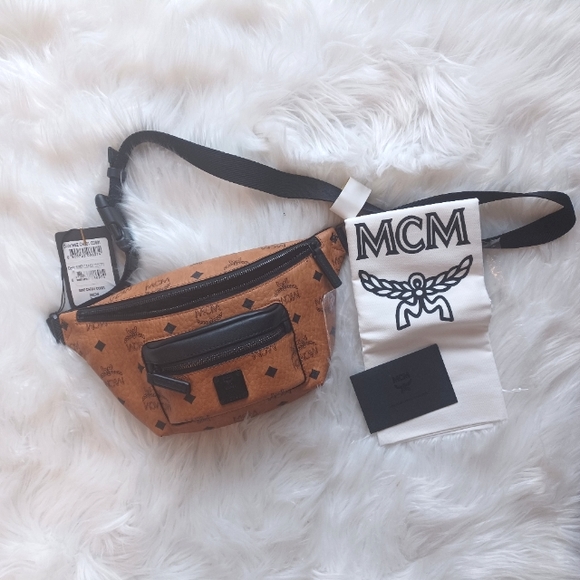 MCM Fursten Belt Bag in Visetos - Picture 9 of 13